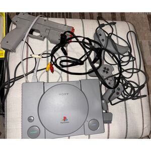 Sony PlayStation 1 Launch Edition Home Console with controller & Namco Guncon